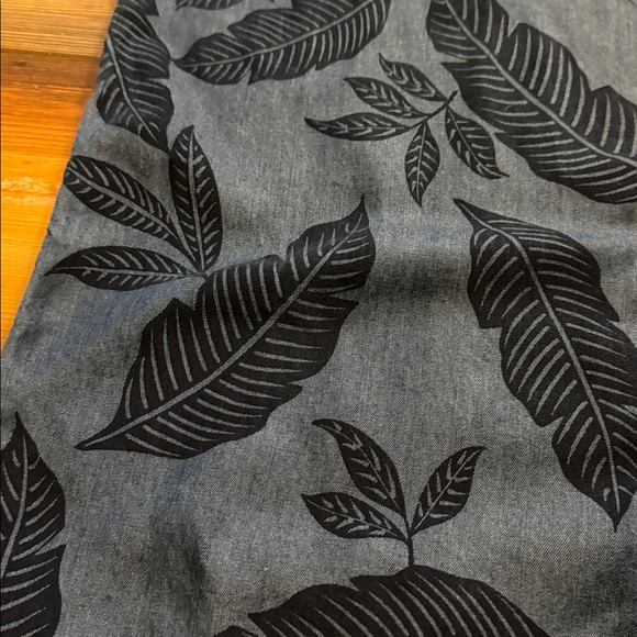 Land N Sea Floral wide leg pull on pants size small - Picture 2 of 3